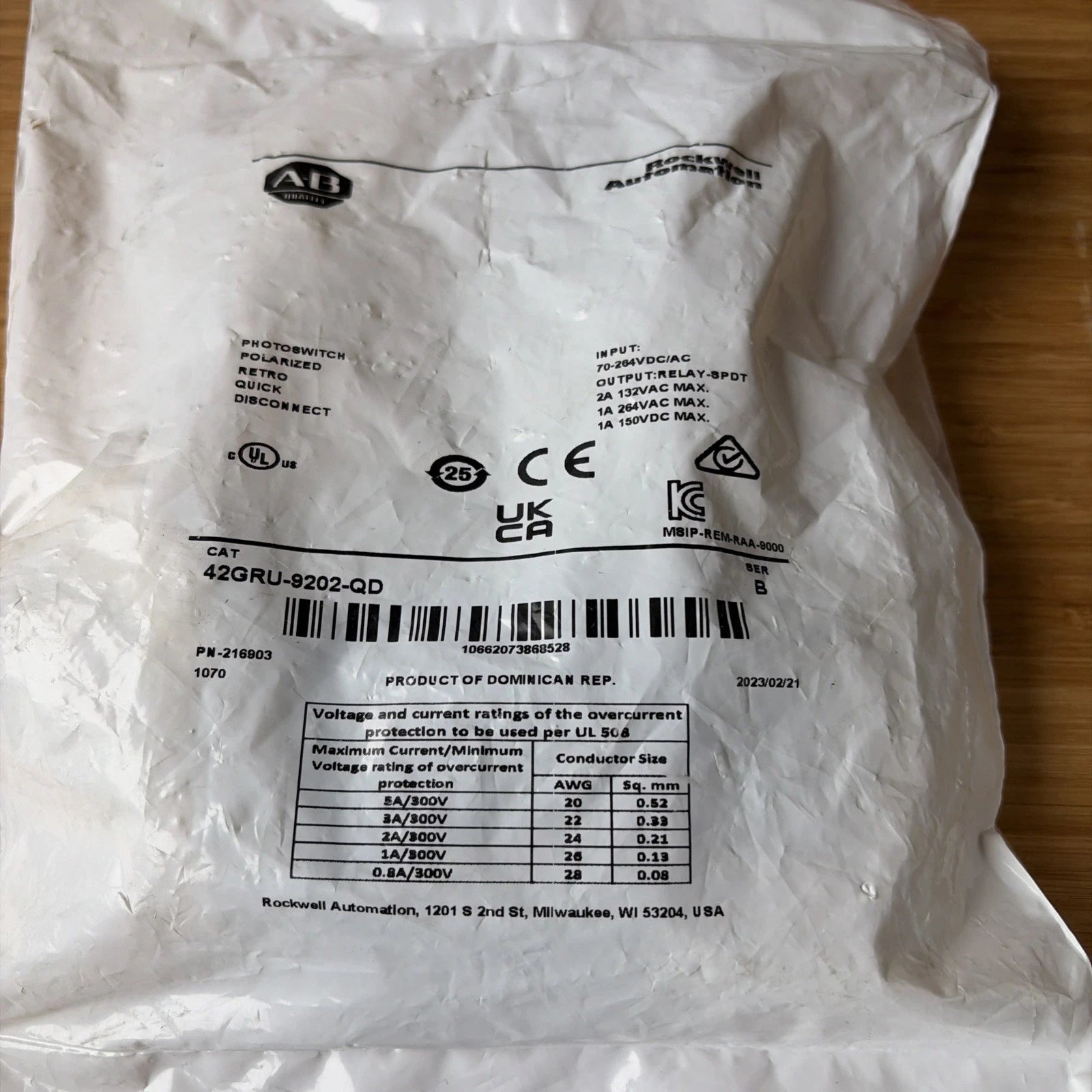 ALLEN- BRADLEY 42GRU-9202-QD Series B Photo Switch