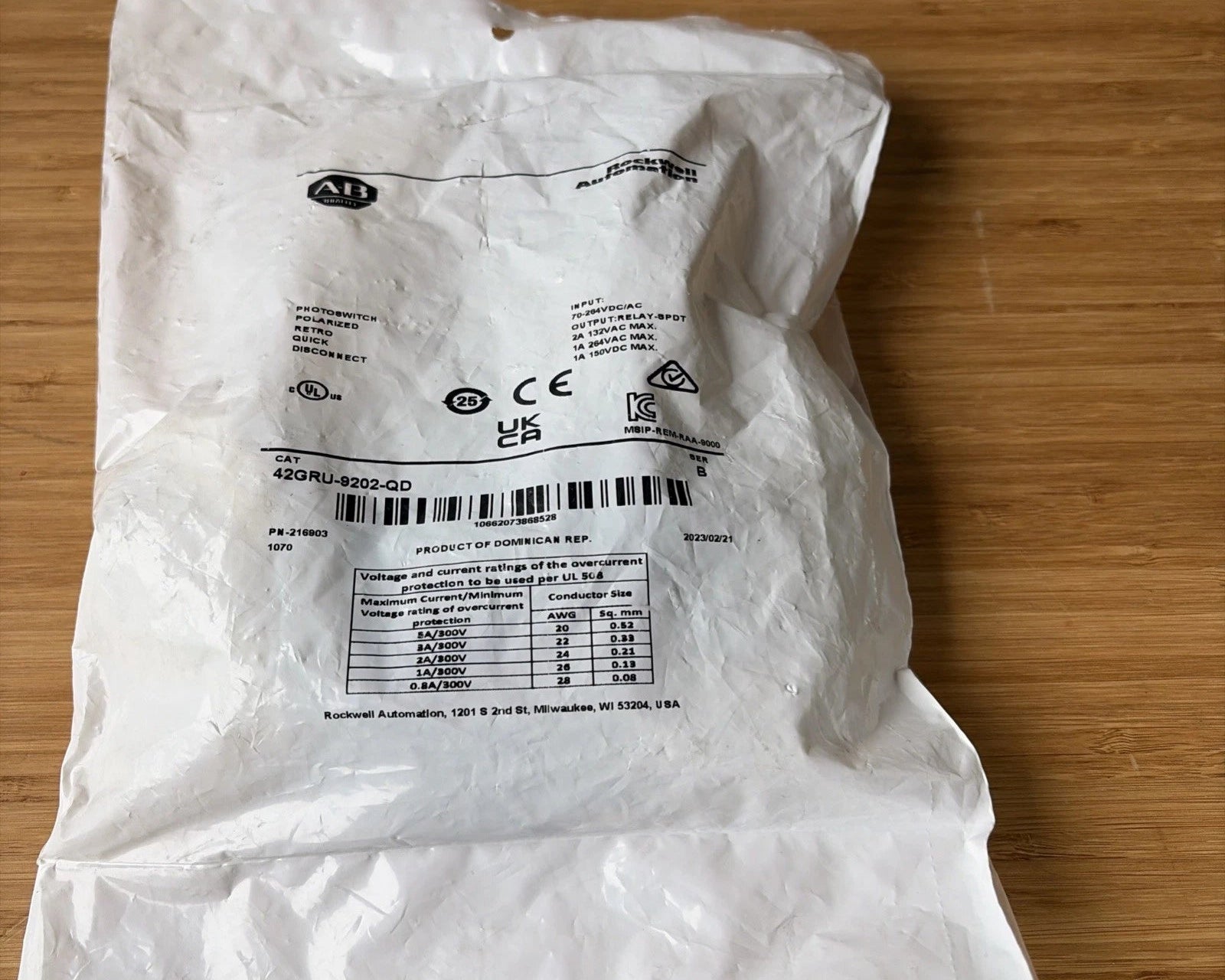 ALLEN- BRADLEY 42GRU-9202-QD Series B Photo Switch